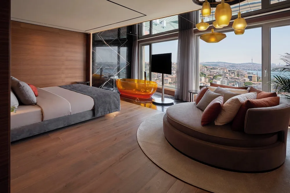 Amber Suite