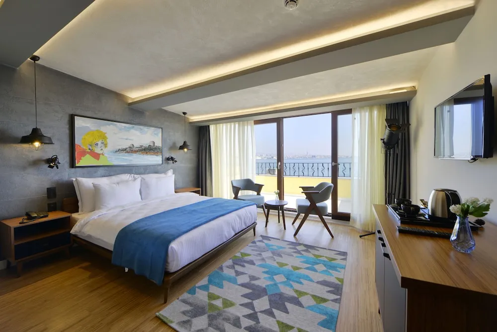 Prime Room with Balcony