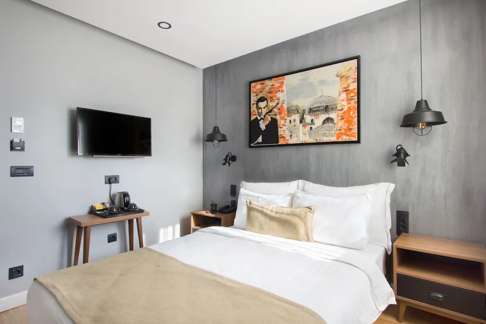 Premier Room