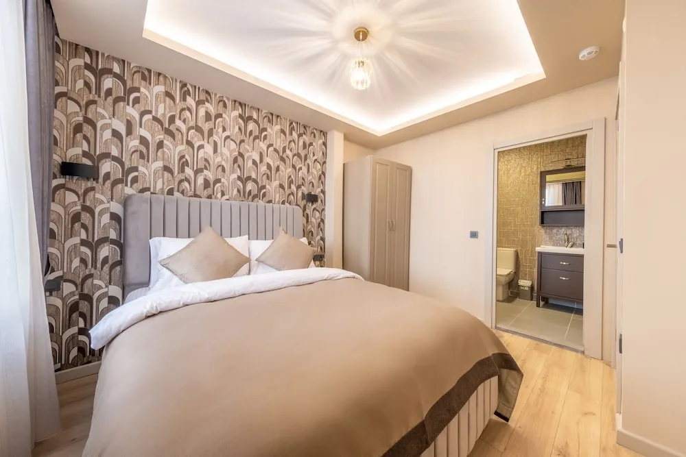 Çatı Katı Süiti (Penthouse)