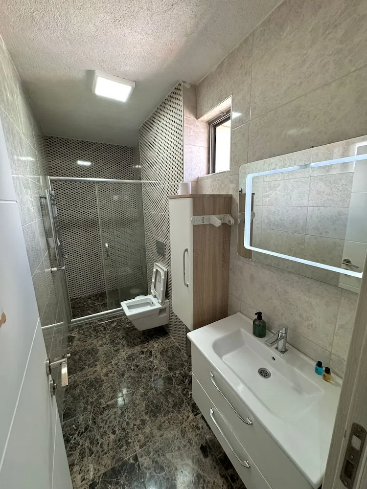 Luxury Üç Kişilik Oda