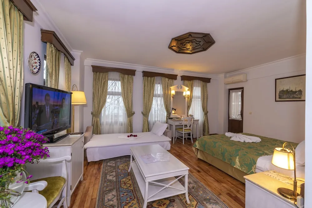 Imperial Suite