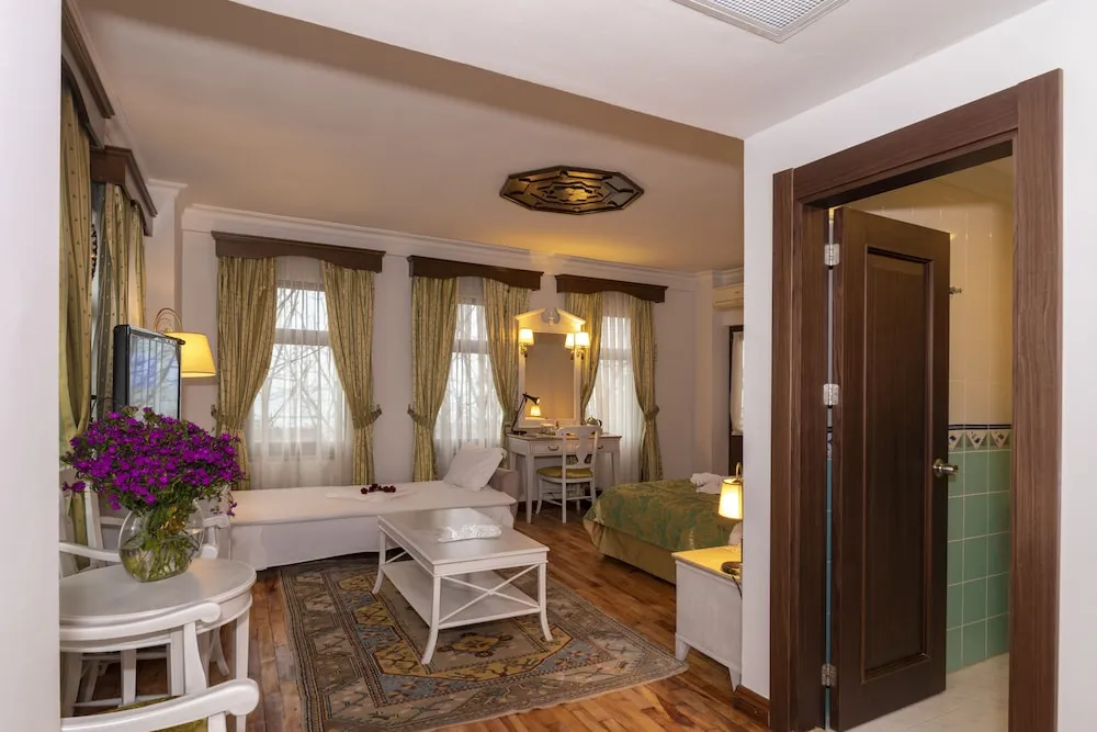 Imperial Suite