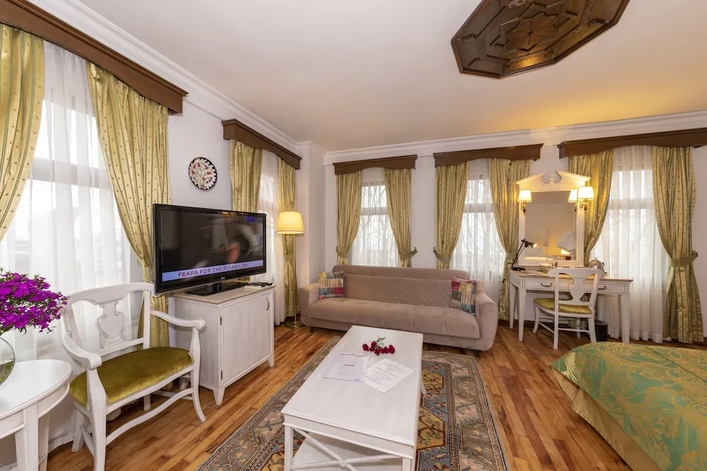 Imperial Suite