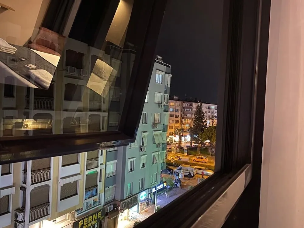 Standard Oda, 1 Yatak Odası, Sigara İçilebilir, Şehir Manzaralı