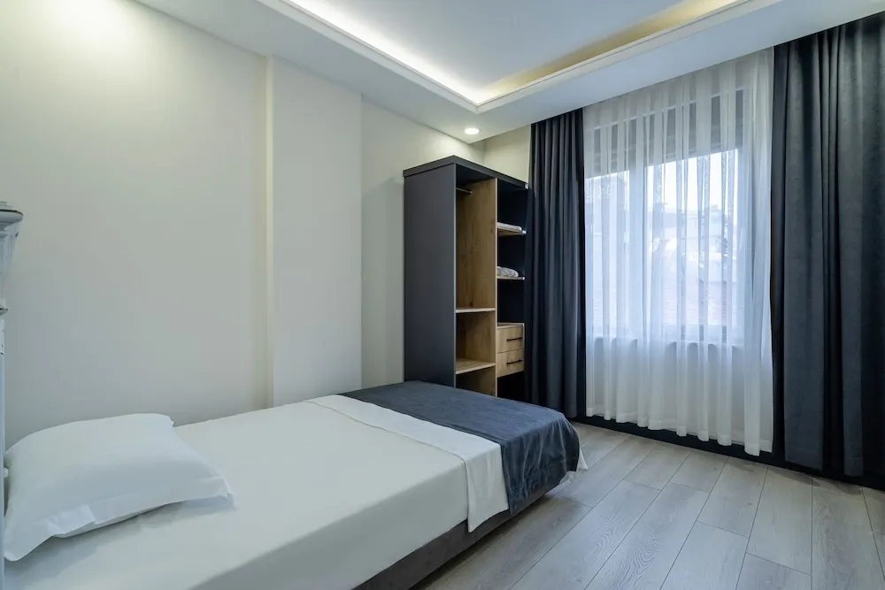Family Suite (with Balcony)