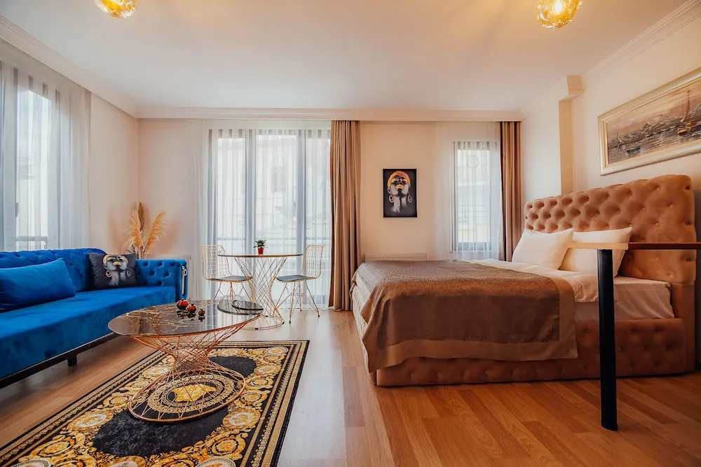 Deluxe Tek Büyük Yataklı Oda