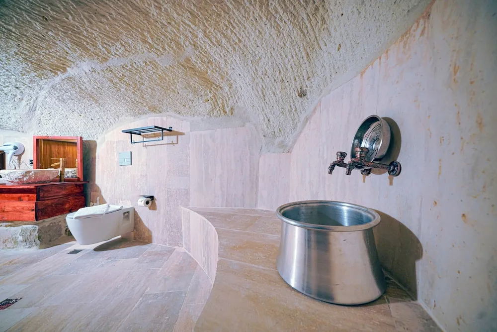 Junior Tek Büyük Yataklı Oda, 1 Büyük (Queen) Boy Yatak, Sigara İçilmez