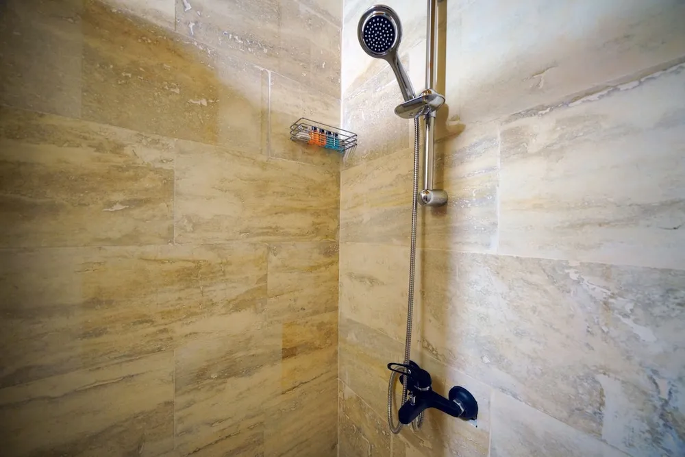 Design Tek Büyük Yataklı Oda, 1 Büyük (Queen) Boy Yatak, Sigara İçilmez, Bahçe Manzaralı