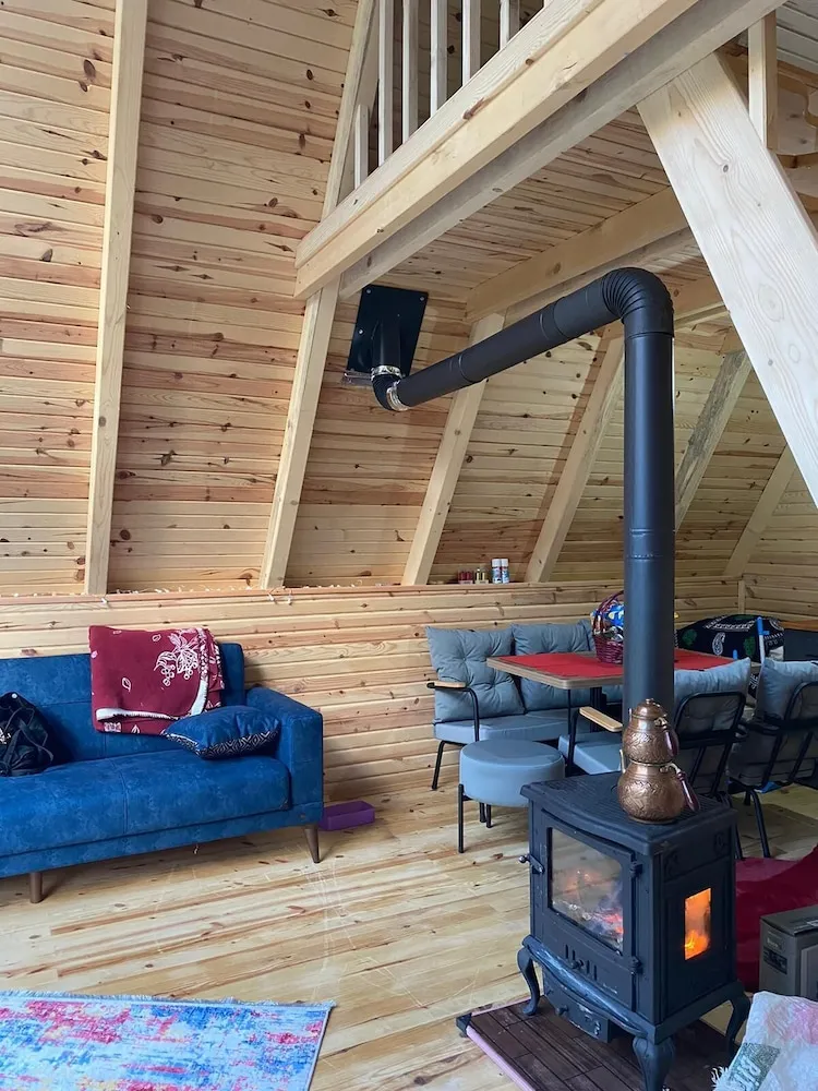Bungalov, Sigara İçilebilir, Nehir Manzaralı