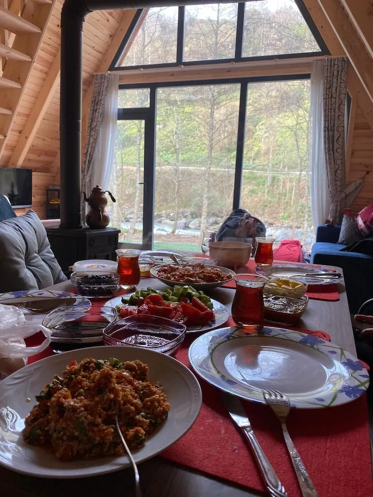 Bungalov, Sigara İçilebilir, Nehir Manzaralı