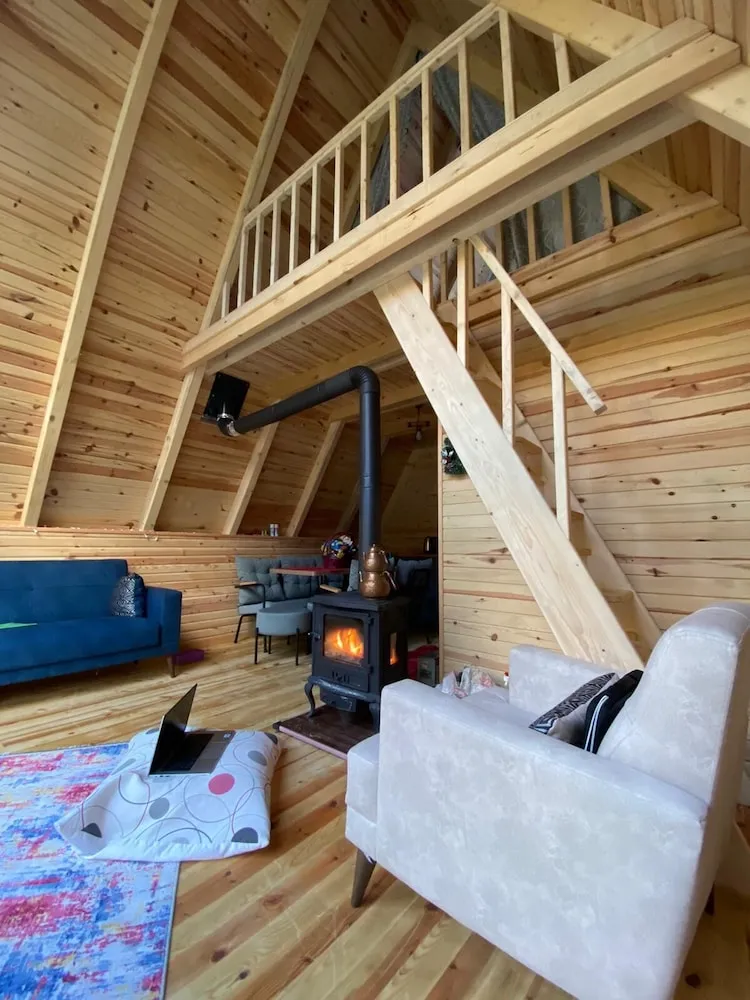 Bungalov, Sigara İçilebilir, Nehir Manzaralı