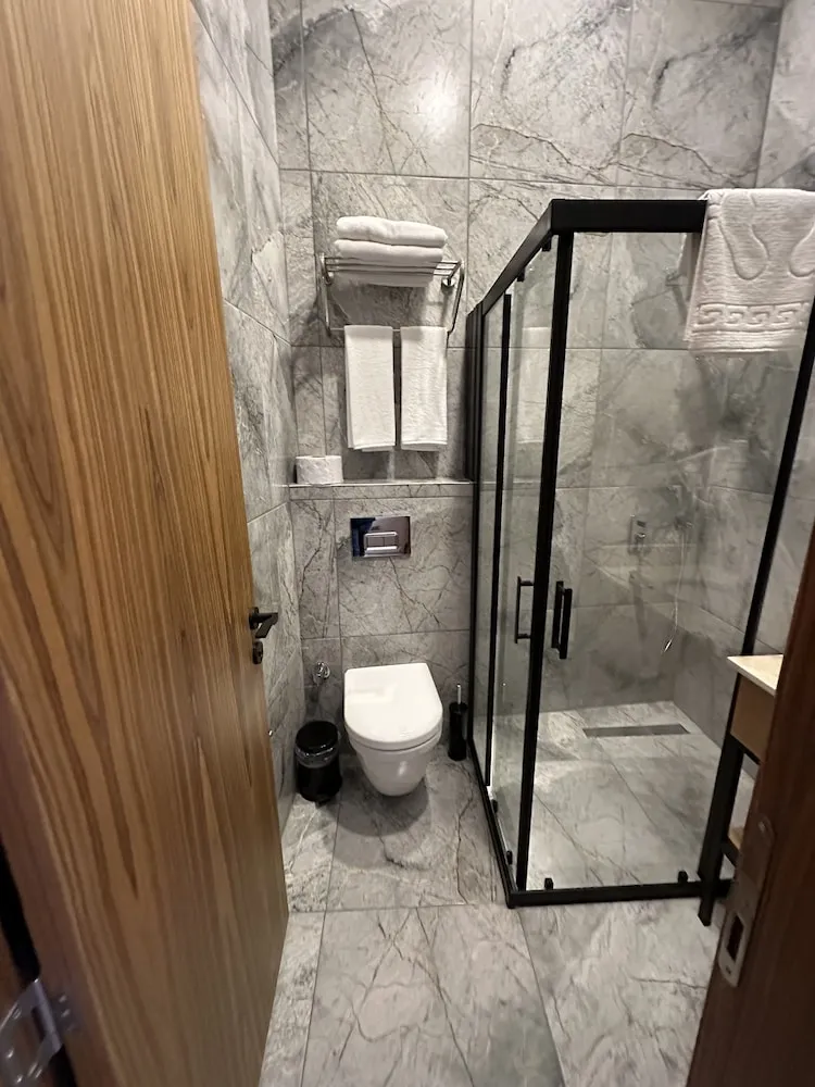 Superior Tek Büyük Yataklı Oda