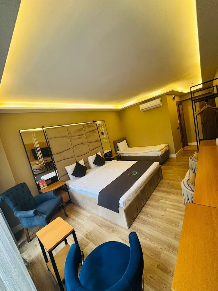 Deluxe Tek Büyük Yataklı Oda