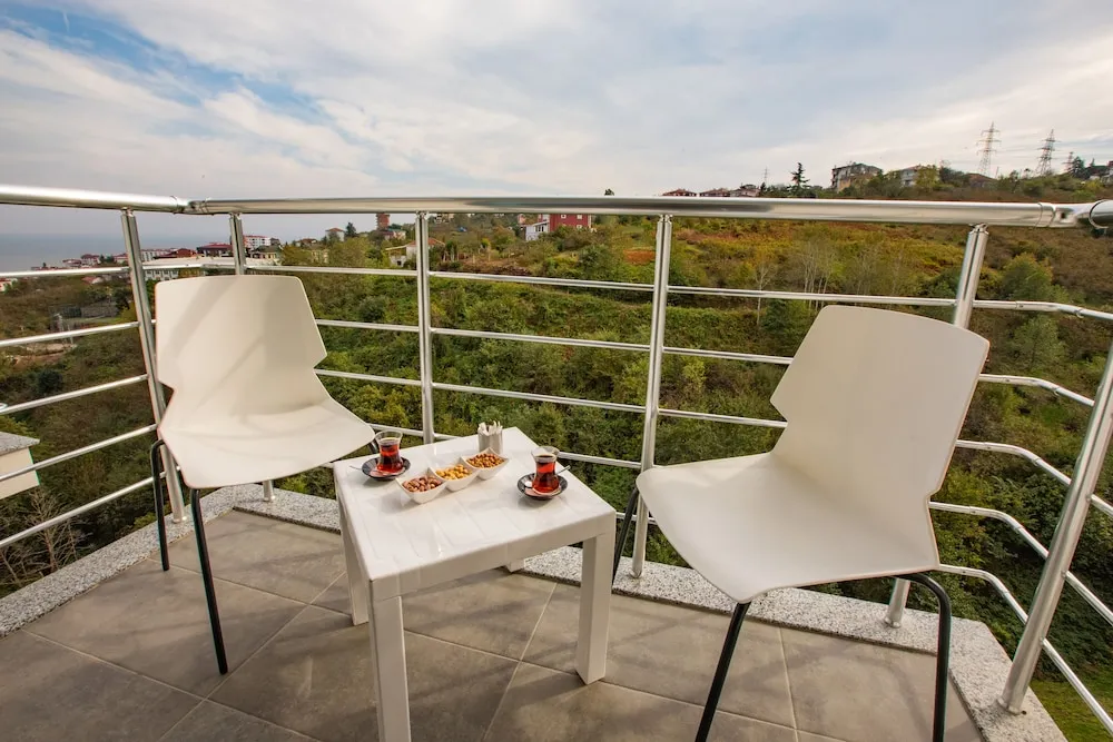 Superior Oda, Balkon, Deniz Manzaralı