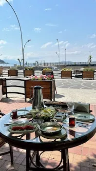 Yosun Otel