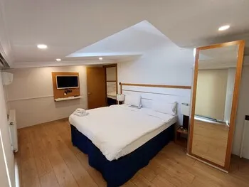 Del Puerto Hotel
