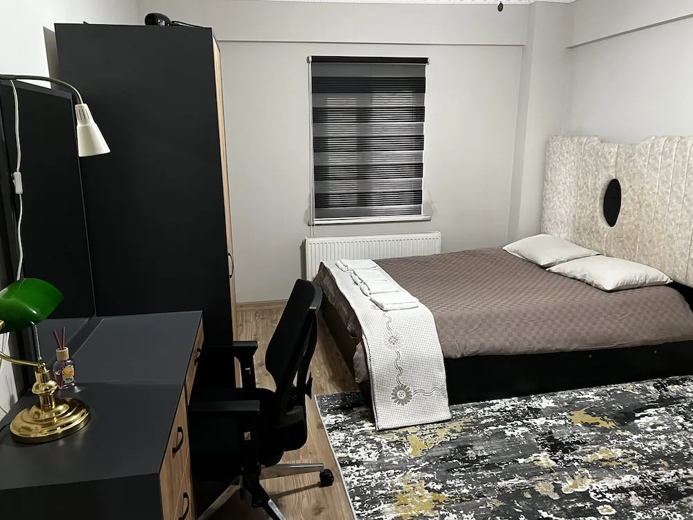 Business Apart Daire, 1 En Büyük (King) Boy Yatak, Sıcak Su Küveti, Bahçe Manzaralı