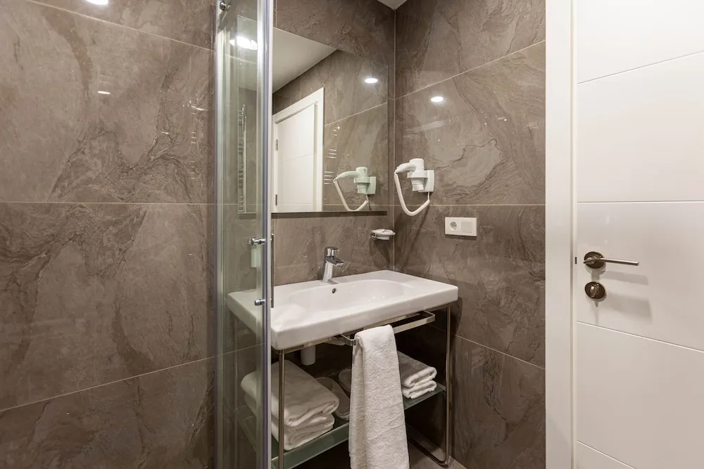 Deluxe Süit, Birden Çok Yatak, Sigara İçilebilir, Şehir Manzaralı