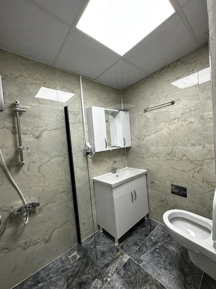 Deluxe Tek Büyük Yataklı Oda, Sigara İçilebilir