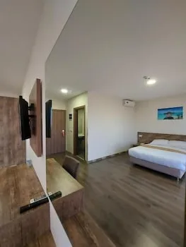Superior İki Ayrı Yataklı Oda