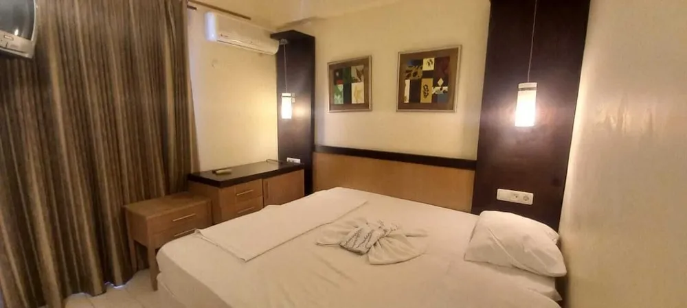 Standard Tek Büyük veya İki Ayrı Yataklı Oda