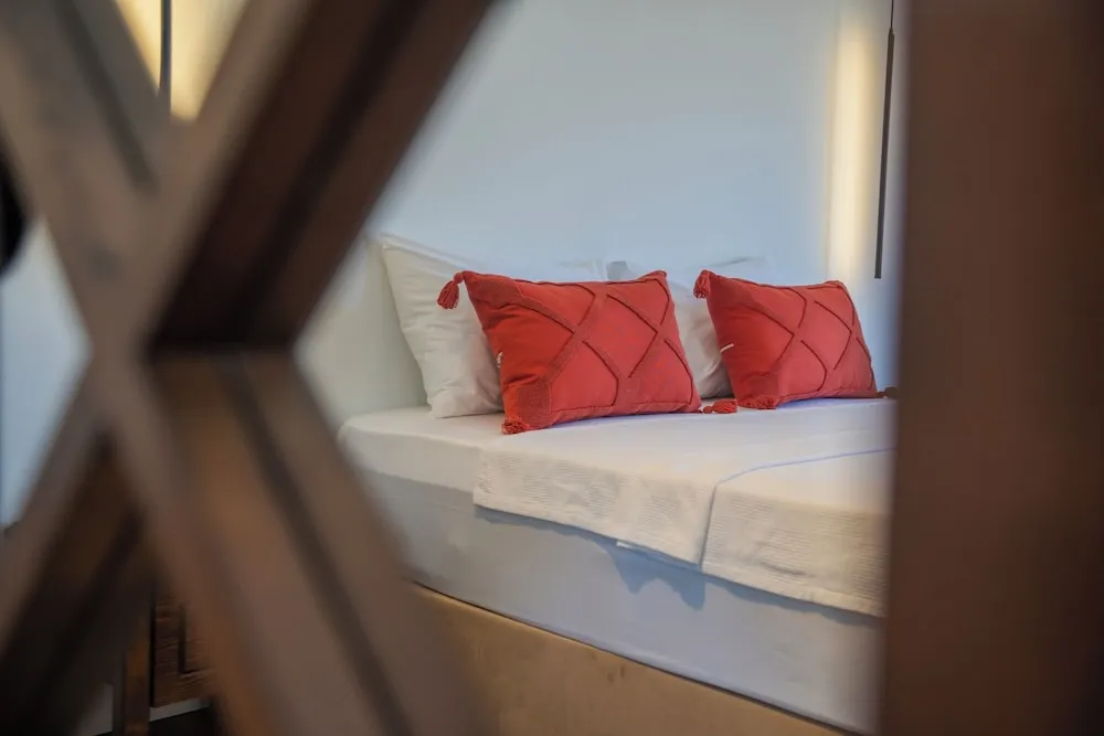 Superior Tek Büyük Yataklı Oda, Balkon, Deniz Manzaralı