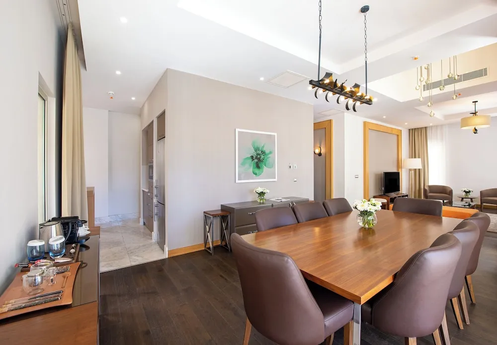 Executive Villa