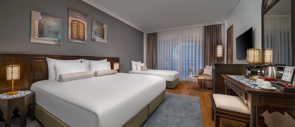 Comfort Club Large Room
