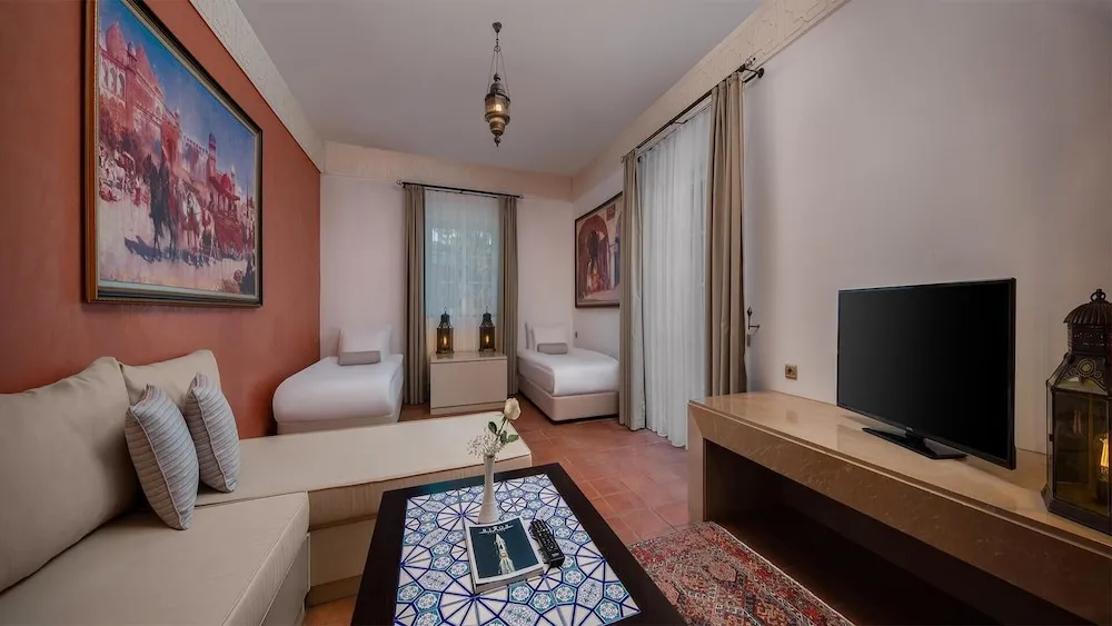 Sultan Suite with Jacuzzi