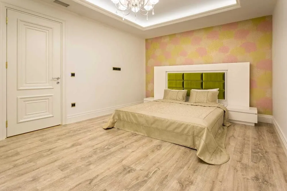 Villa, Bahçe Manzaralı