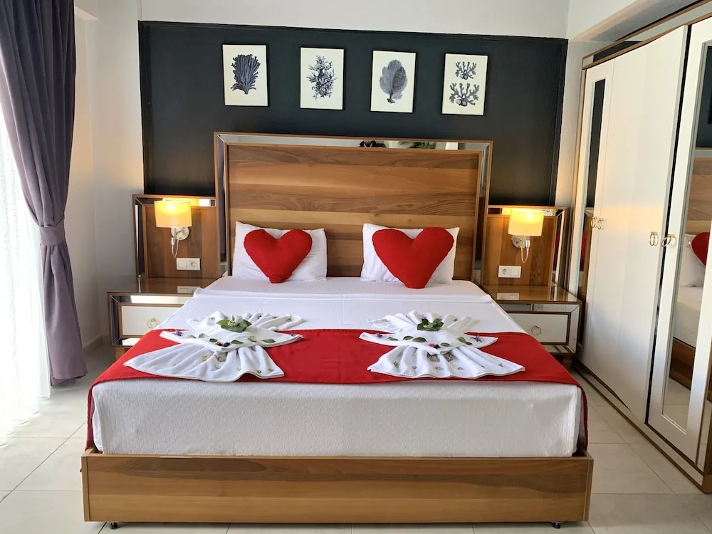 Basic Villa, Sıcak Su Küveti, Havuz Manzaralı