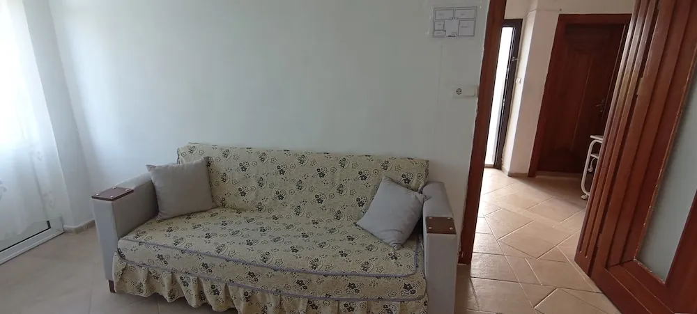 Economy Apart Daire, 1 Yatak Odası, Bahçe Manzaralı