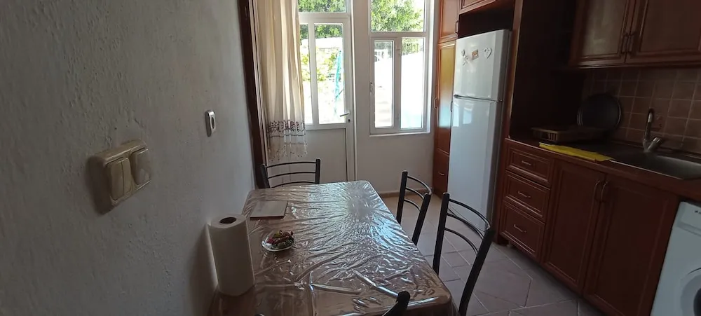 Economy Apart Daire, 1 Yatak Odası, Bahçe Manzaralı