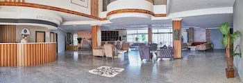 Clover Magic Park Side Otel