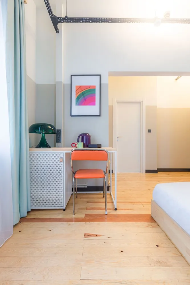 High Garden Green Room with Balcony