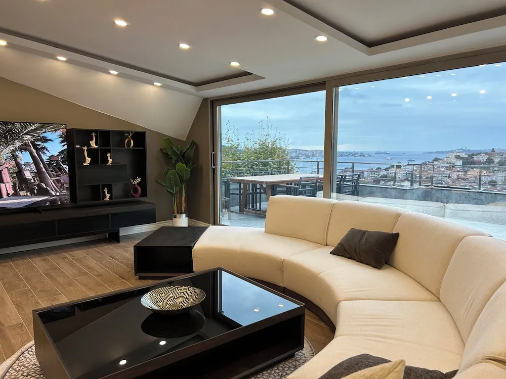 Romantic Room (Sea View and Terrace)