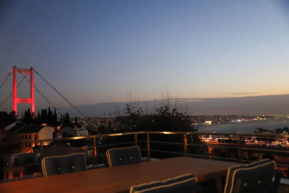 Romantic Room (Sea View and Terrace)