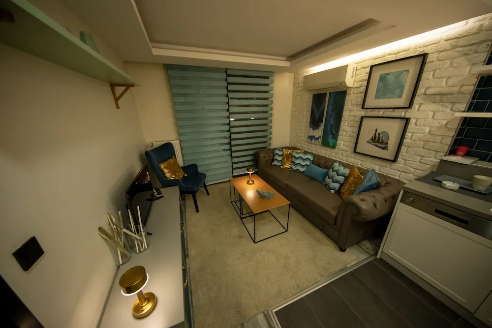 Comfort Tek Büyük Yataklı Oda