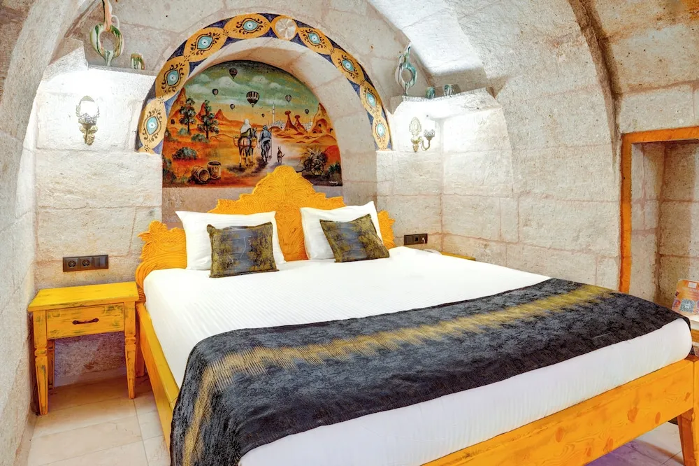 Junior Tek Büyük Yataklı Oda