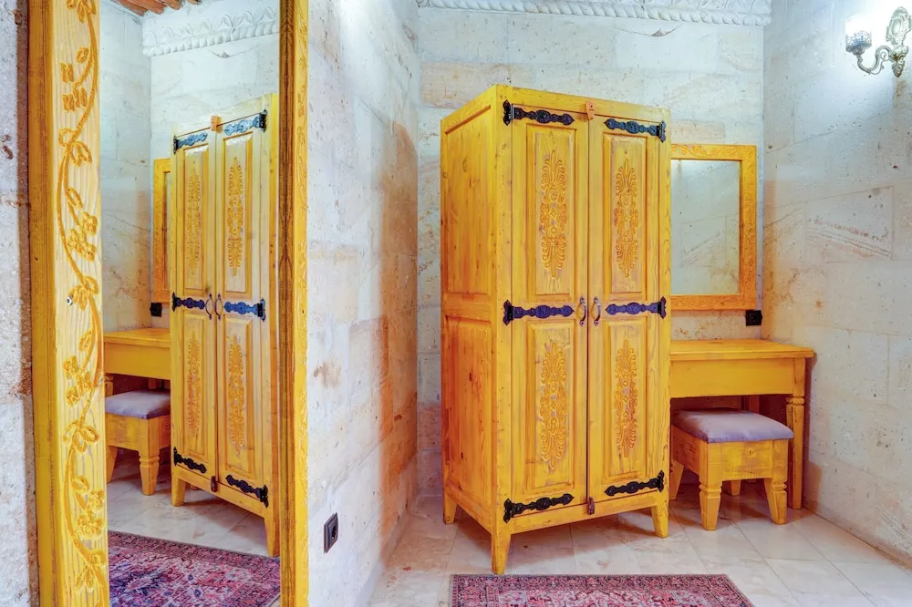 Junior Tek Büyük Yataklı Oda