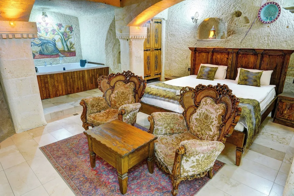 Royal Tek Büyük Yataklı Oda