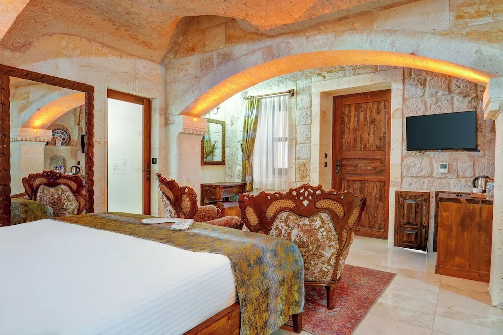 Royal Tek Büyük Yataklı Oda