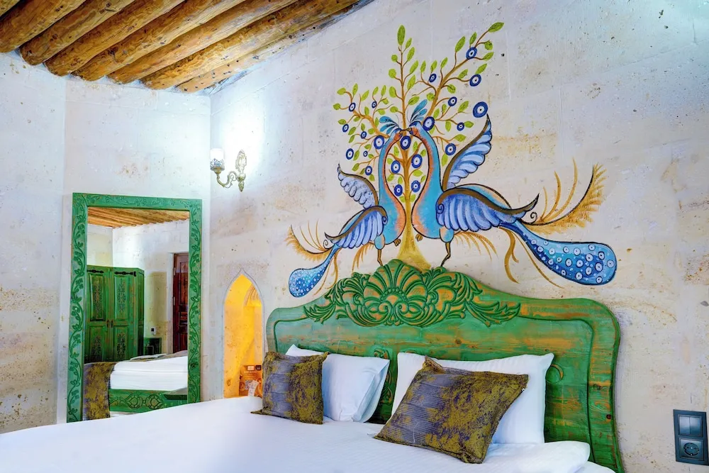 Premium Tek Büyük Yataklı Oda