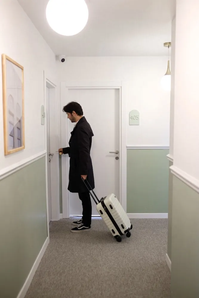 Economy Üç Kişilik Oda