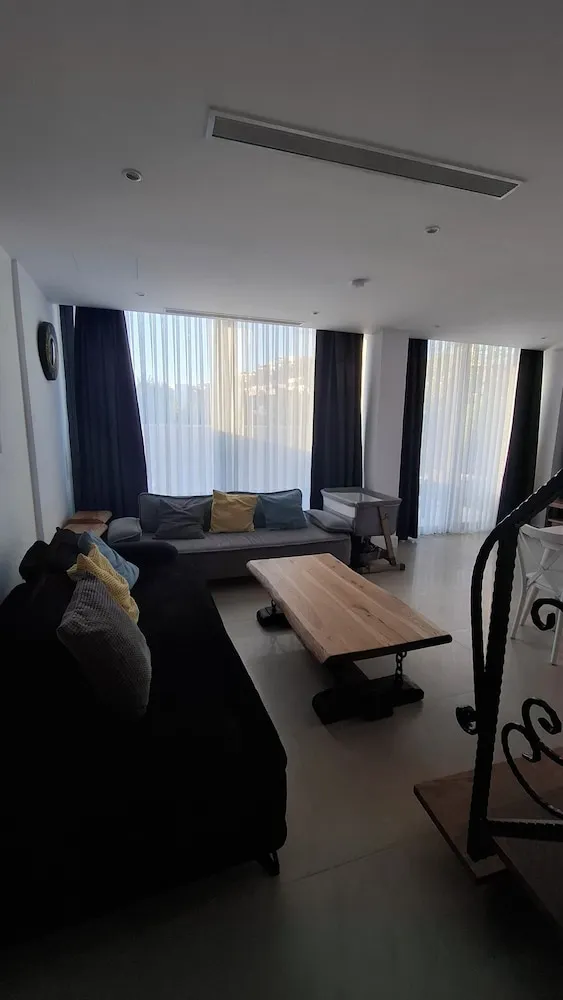 Deluxe Villa
