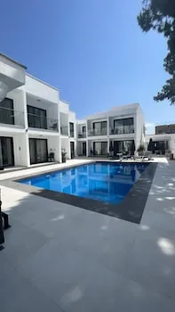 Blue Point Hotel