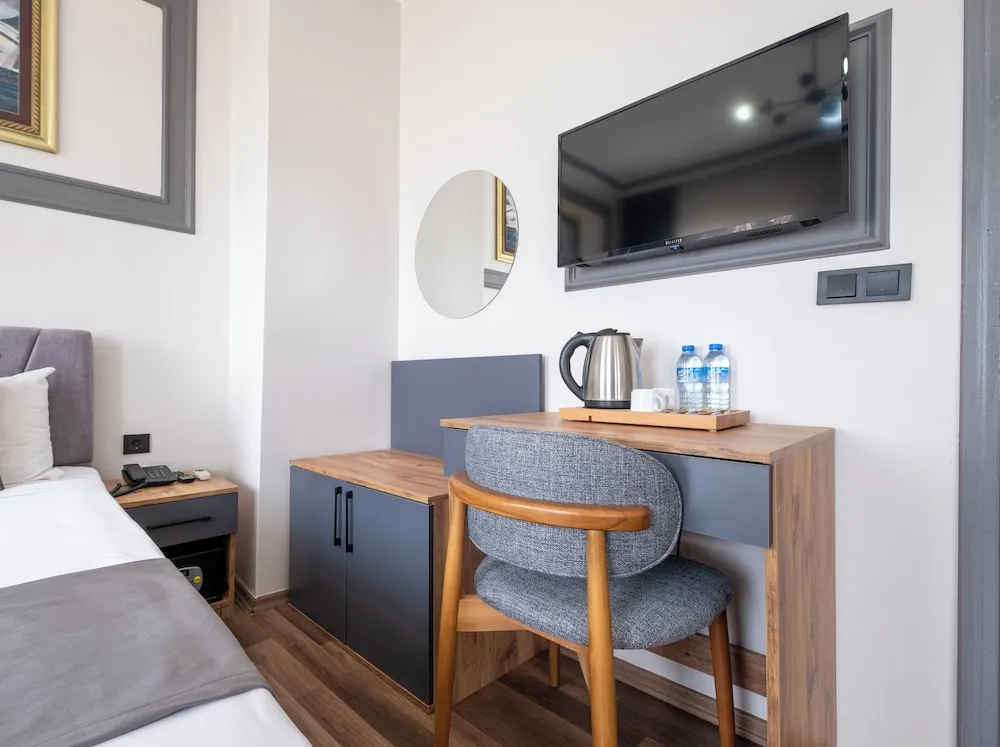 Deluxe Üç Kişilik Oda, Deniz Manzaralı