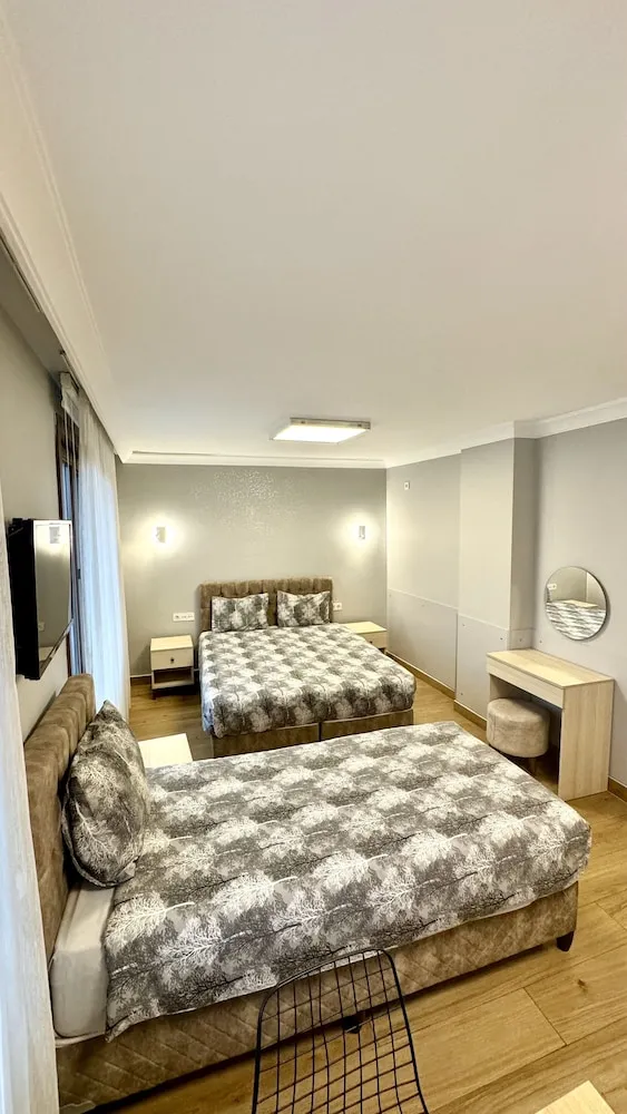 Deluxe Family Apart with Sea View Annexe