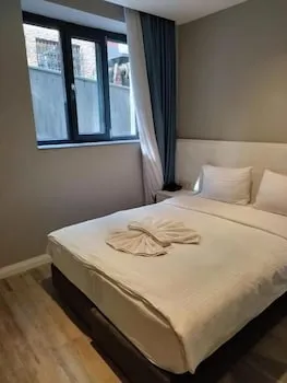 Cift Kisilik Ekonomik Oda(bodrum kat)